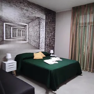 https://vacanze-naples.hotels-amalfi.com
